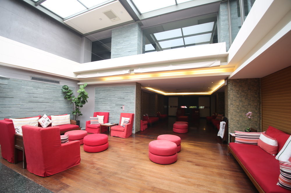 Check Inn Select Taipei Yamgmingshan Exterior photo